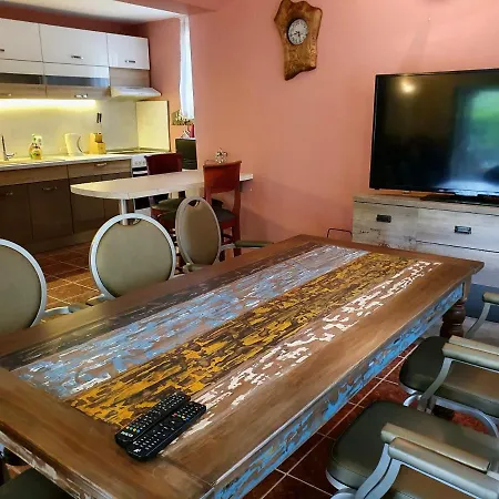 Velina House Pensionat